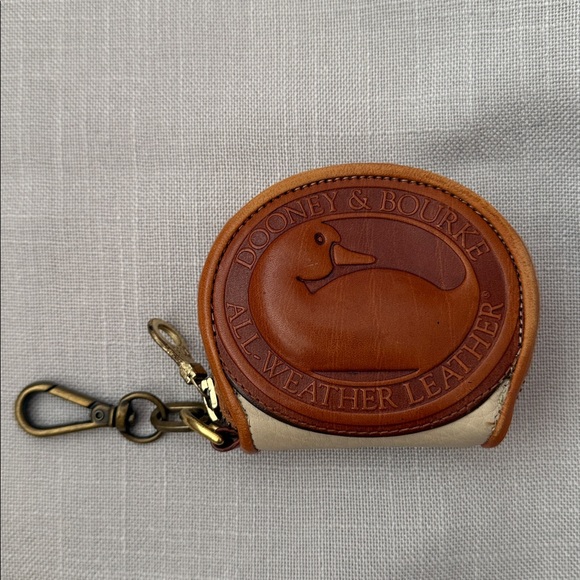 Unique vintage Dooney & Bourke Leather belt & coin purse - Picture 12 of 16